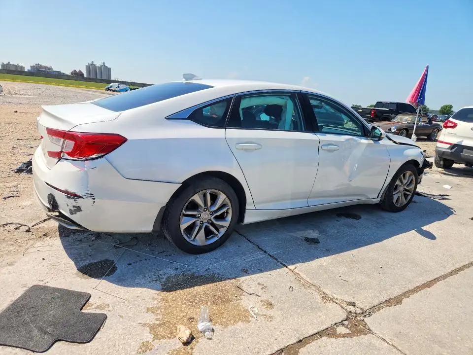 2020 HONDA ACCORD LX  