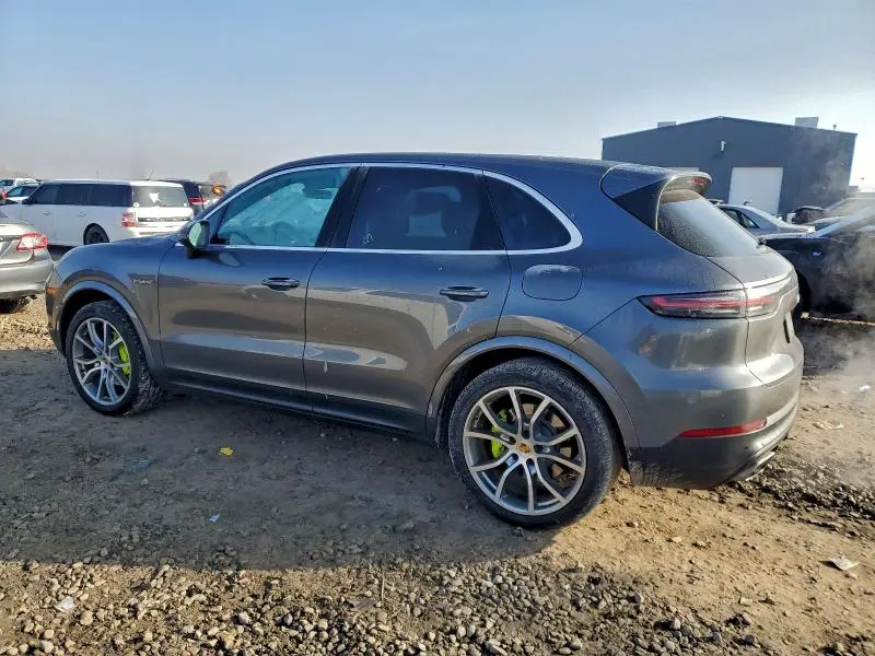 2019 PORSCHE CAYENNE SE HYBRID  