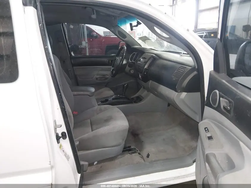 2010 TOYOTA TACOMA  