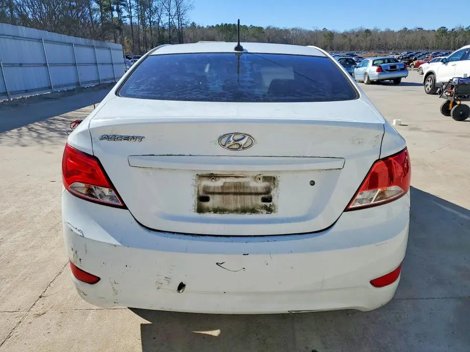 2016 HYUNDAI ACCENT SE  