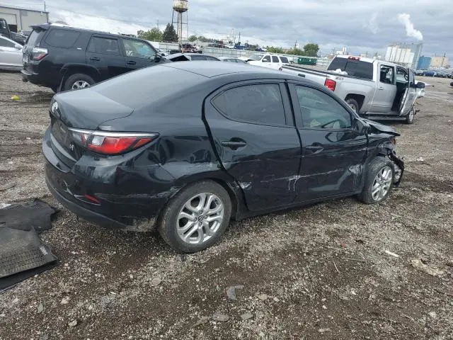 2017 TOYOTA YARIS IA   