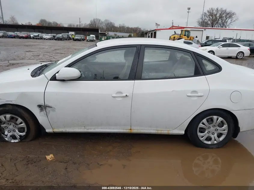 2010 HYUNDAI ELANTRA GLS