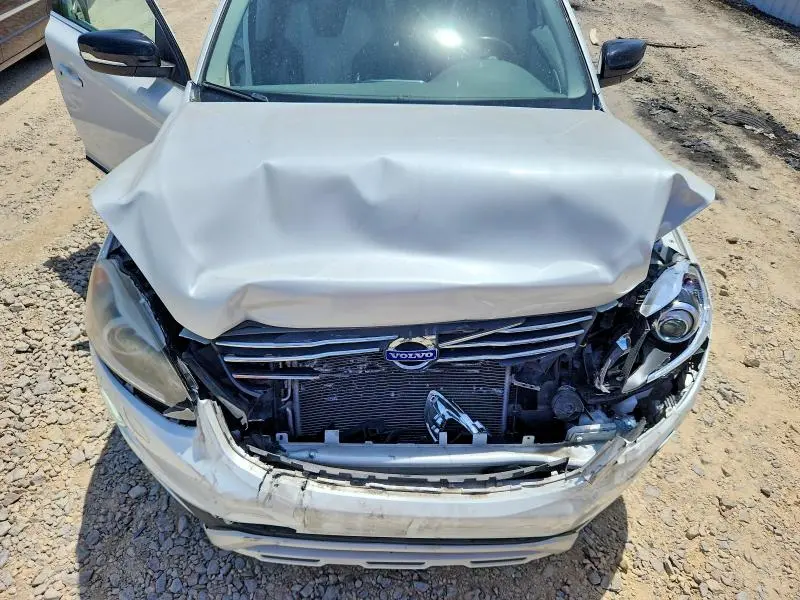 2017 VOLVO XC60 T5 DYNAMIC  