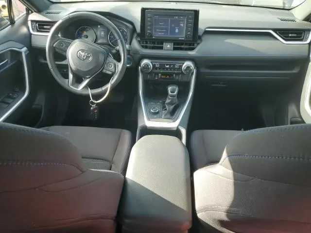 2022 TOYOTA RAV4 SE  