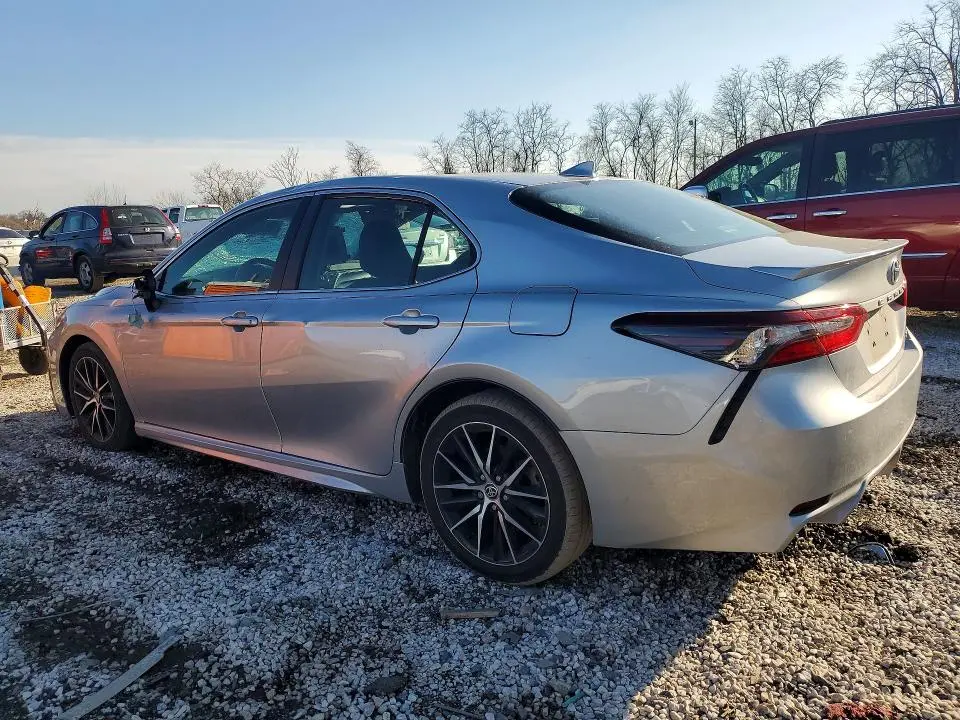2023 TOYOTA CAMRY SE  