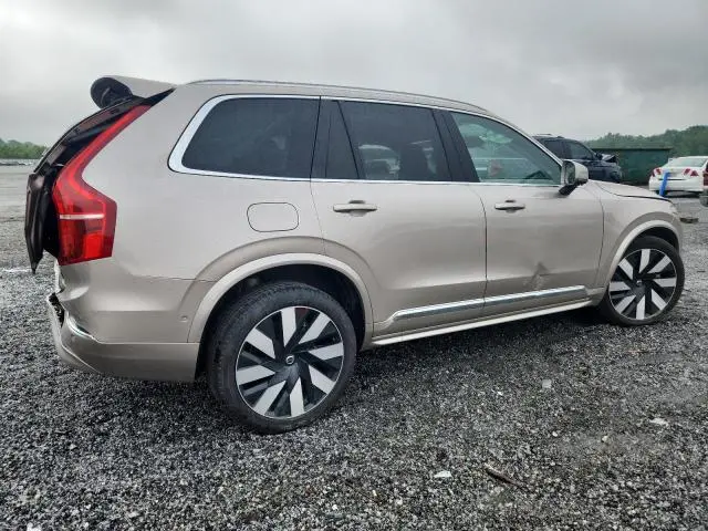 2025 VOLVO XC90 PLUS  