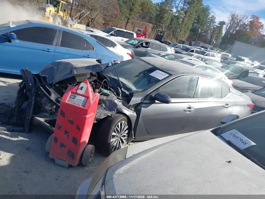 2023 NISSAN ALTIMA SV FWD