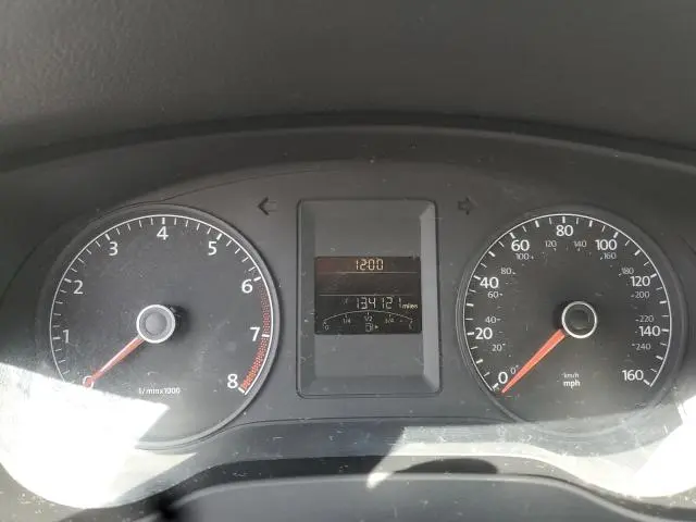 2011 VOLKSWAGEN JETTA SE  