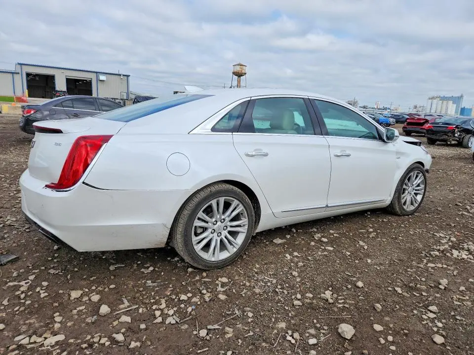 2018 CADILLAC XTS LUXURY  