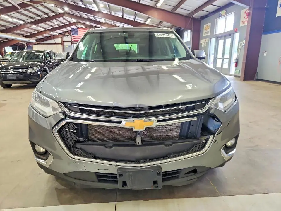 2020 CHEVROLET TRAVERSE LT  