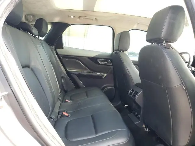 2019 JAGUAR F-PACE   