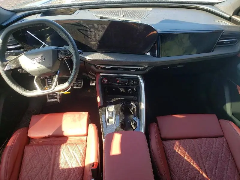 2025 AUDI SQ5 PRESTIGE  