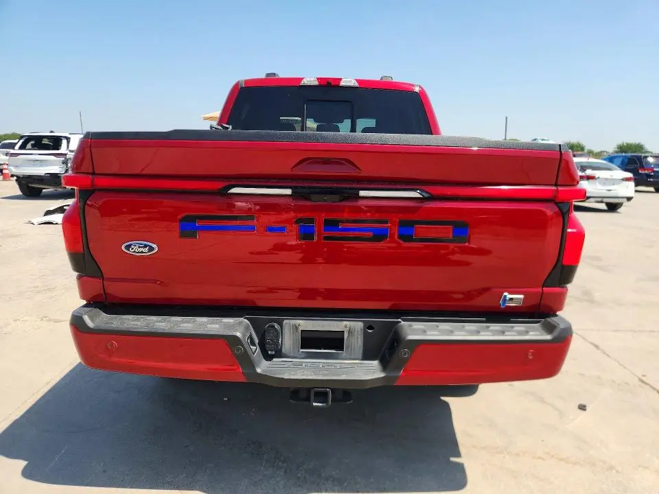 2022 FORD F150 LIGHTNING PRO  