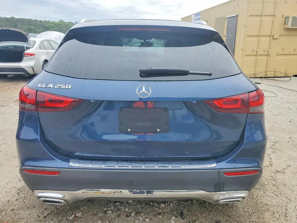 2021 MERCEDES-BENZ GLA 250  
