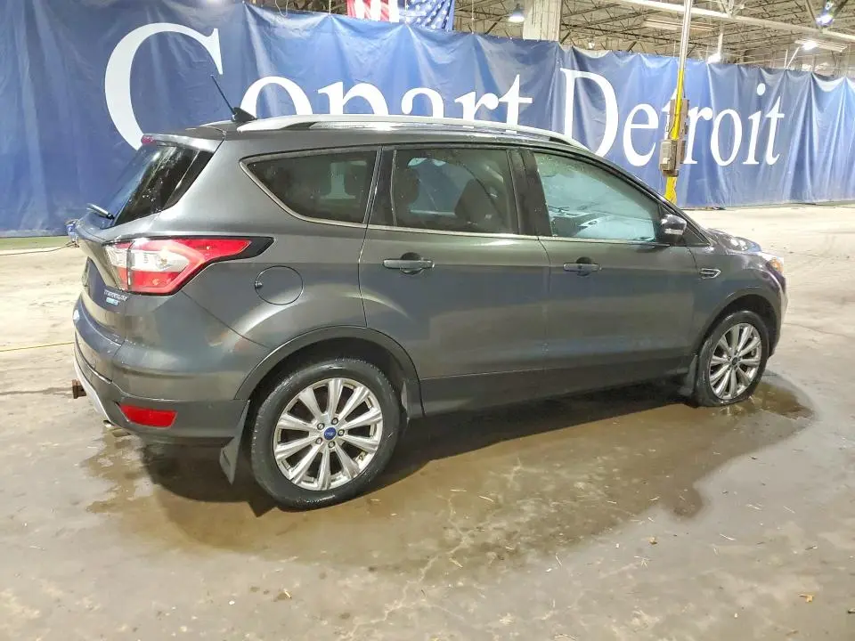 2018 FORD ESCAPE TITANIUM  