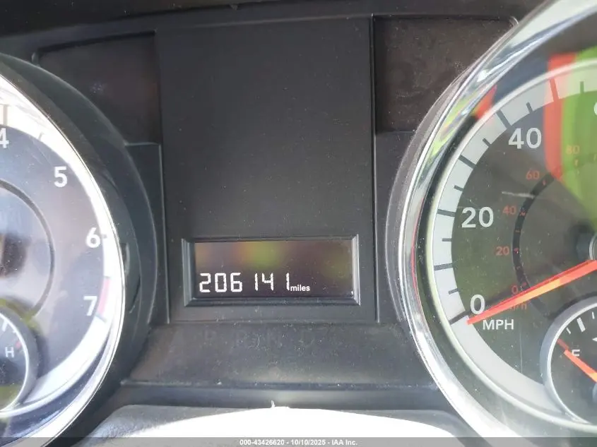 2013 DODGE GRAND CARAVAN SE