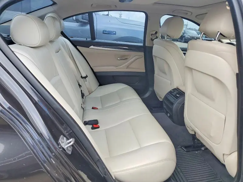2016 BMW 528 XI  