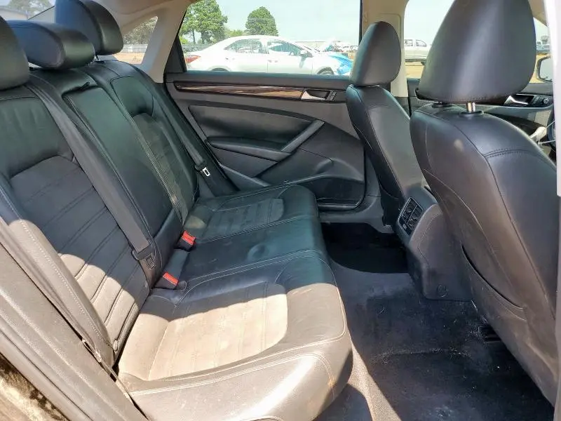 2014 VOLKSWAGEN PASSAT SEL  