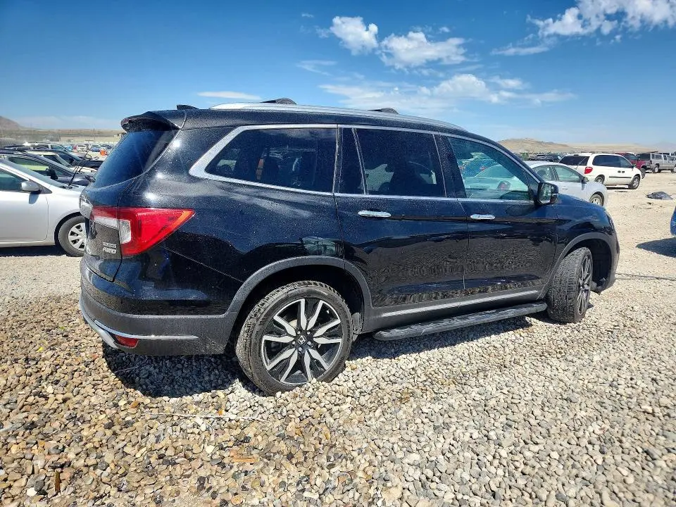 2019 HONDA PILOT TOURING  