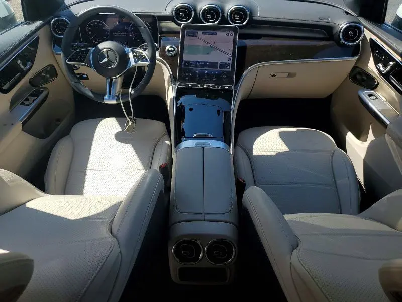 2024 MERCEDES-BENZ GLC 300 4MATIC  