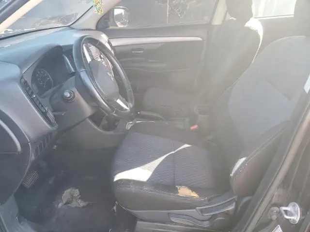 2015 MITSUBISHI OUTLANDER ES  