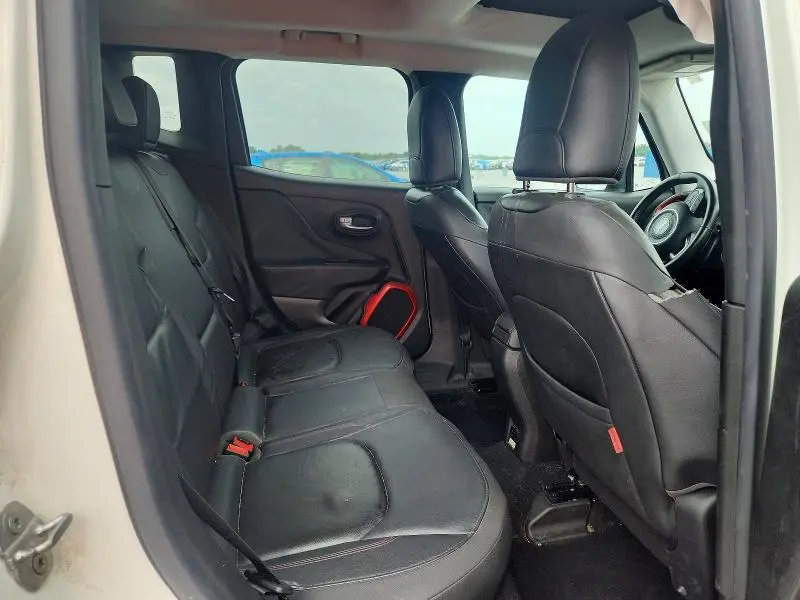 2016 JEEP RENEGADE TRAILHAWK  