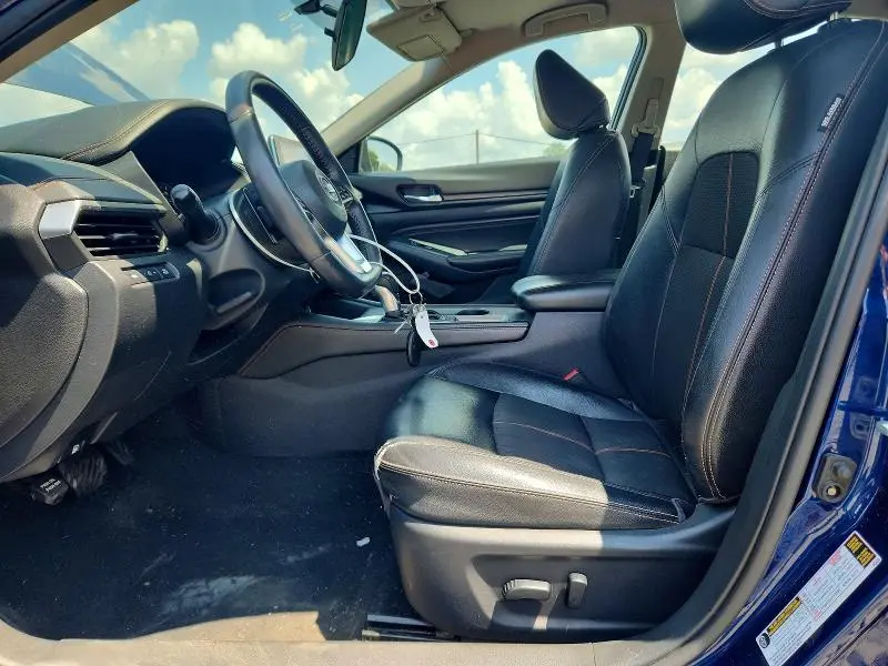 2019 NISSAN ALTIMA SR  