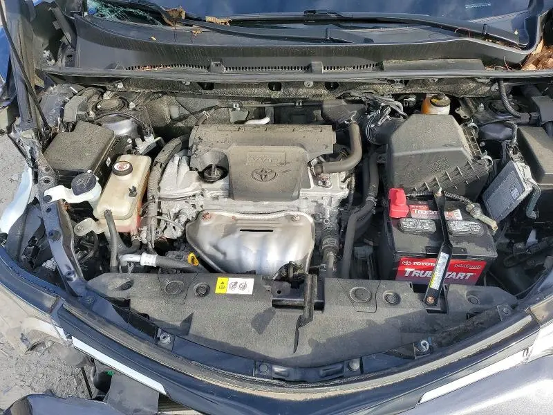 2018 TOYOTA RAV4 XLE  