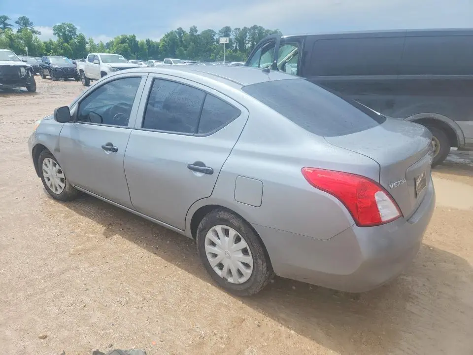 2014 NISSAN VERSA 1.6 S  