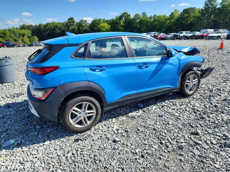2022 HYUNDAI KONA SE  