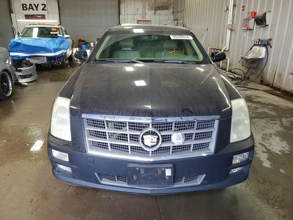 2011 CADILLAC STS LUXURY  