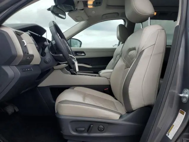 2022 NISSAN PATHFINDER PLATINUM  
