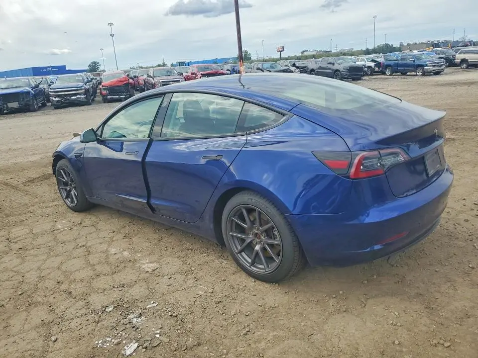 2021 TESLA MODEL 3   