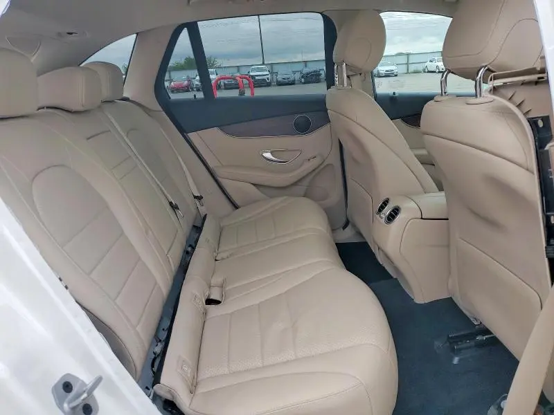 2022 MERCEDES-BENZ GLC 300 4MATIC  