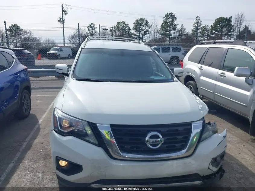 2017 NISSAN PATHFINDER SV