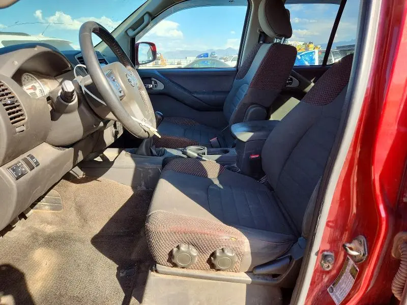 2012 NISSAN FRONTIER S  