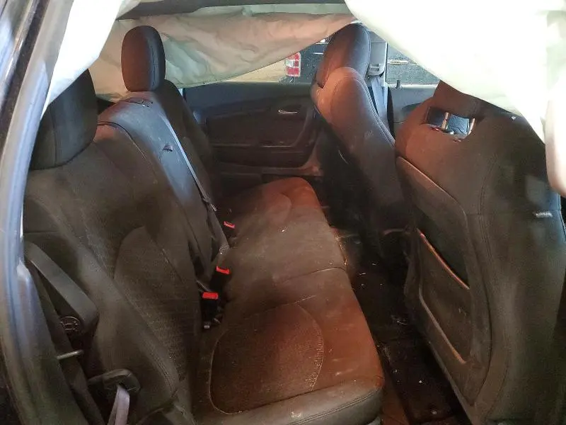 2011 CHEVROLET TRAVERSE LT  