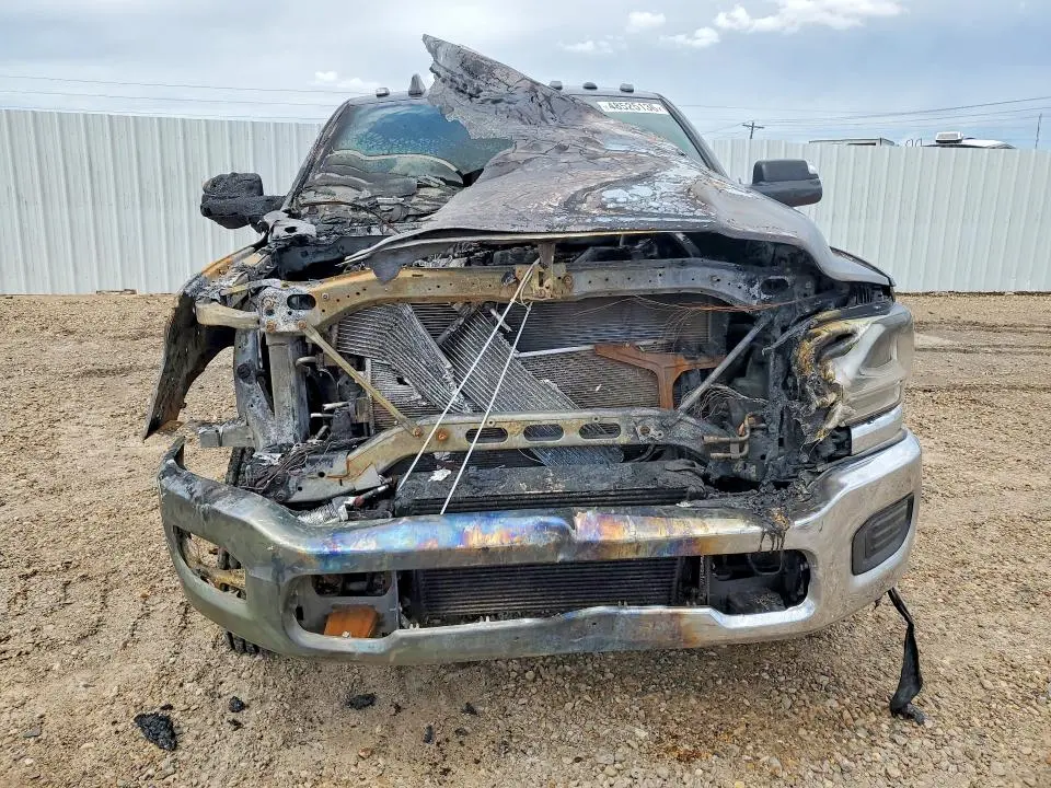 2021 RAM 3500 LARAMIE  