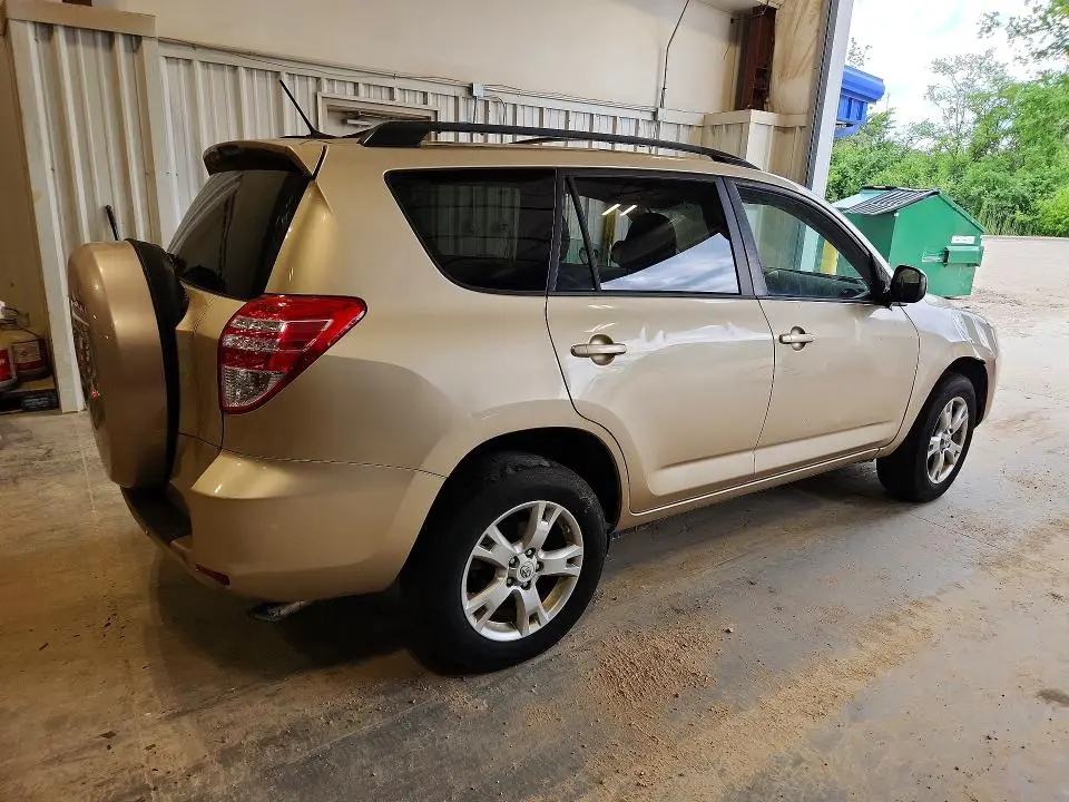 2011 TOYOTA RAV4 BASE  