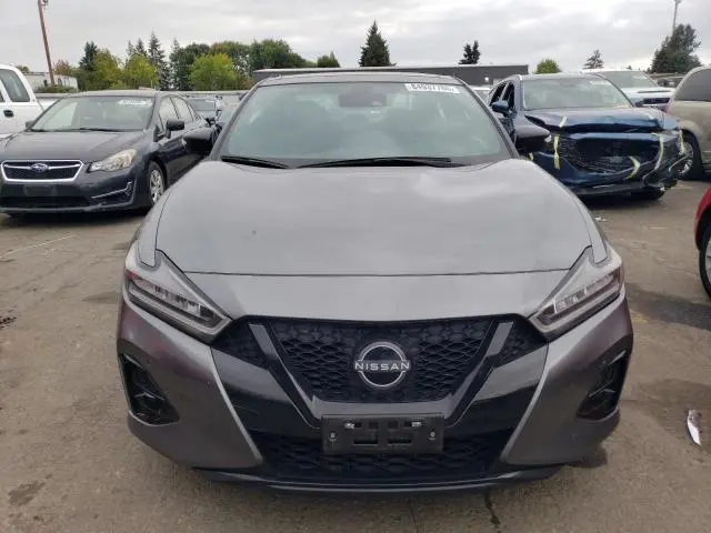 2023 NISSAN MAXIMA SR  