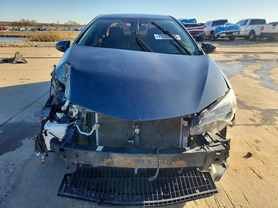 2018 TOYOTA COROLLA SE  