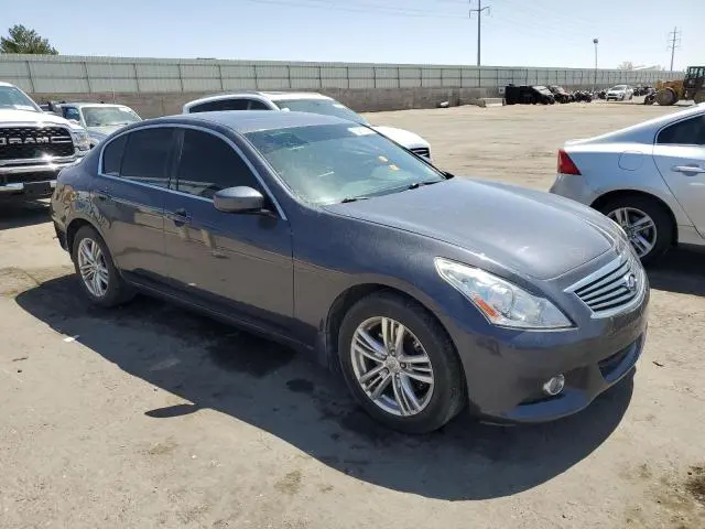 2013 INFINITI G37 