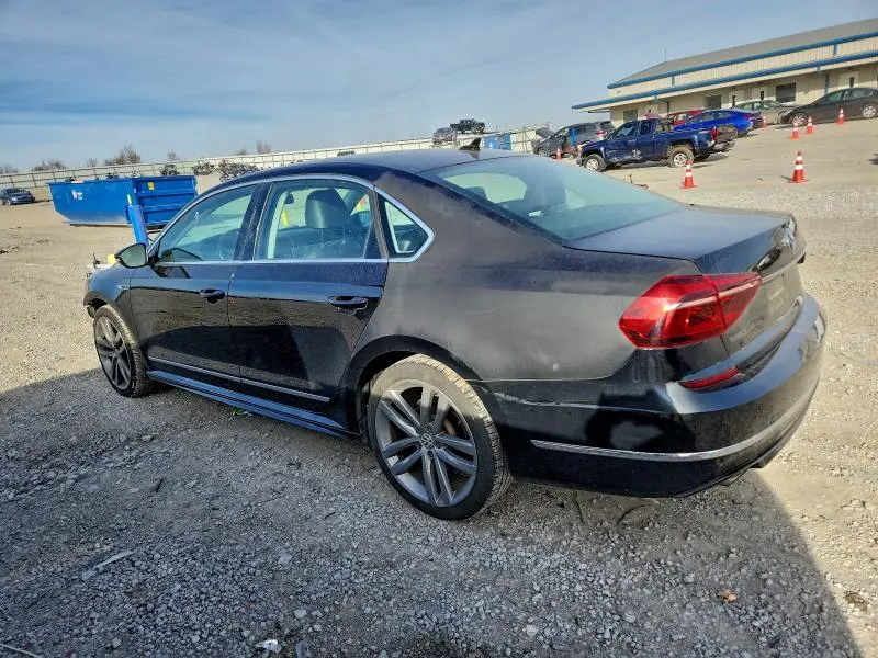 2017 VOLKSWAGEN PASSAT R-LINE  