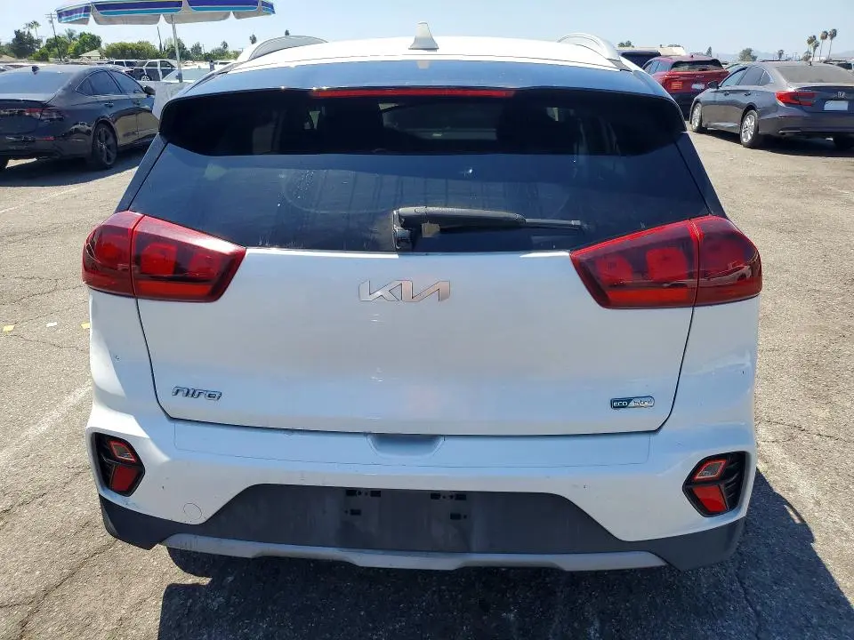 2022 KIA NIRO LXS  