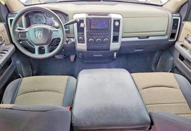 2012 DODGE RAM 1500 SLT  