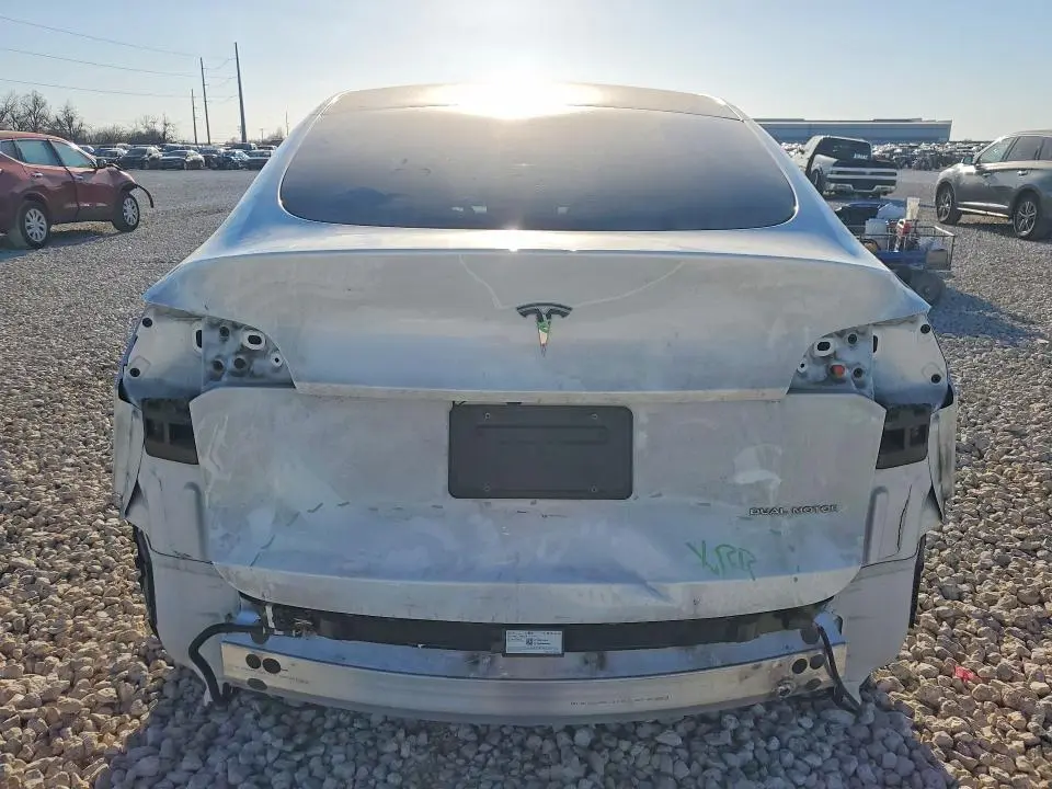 2022 TESLA MODEL Y   