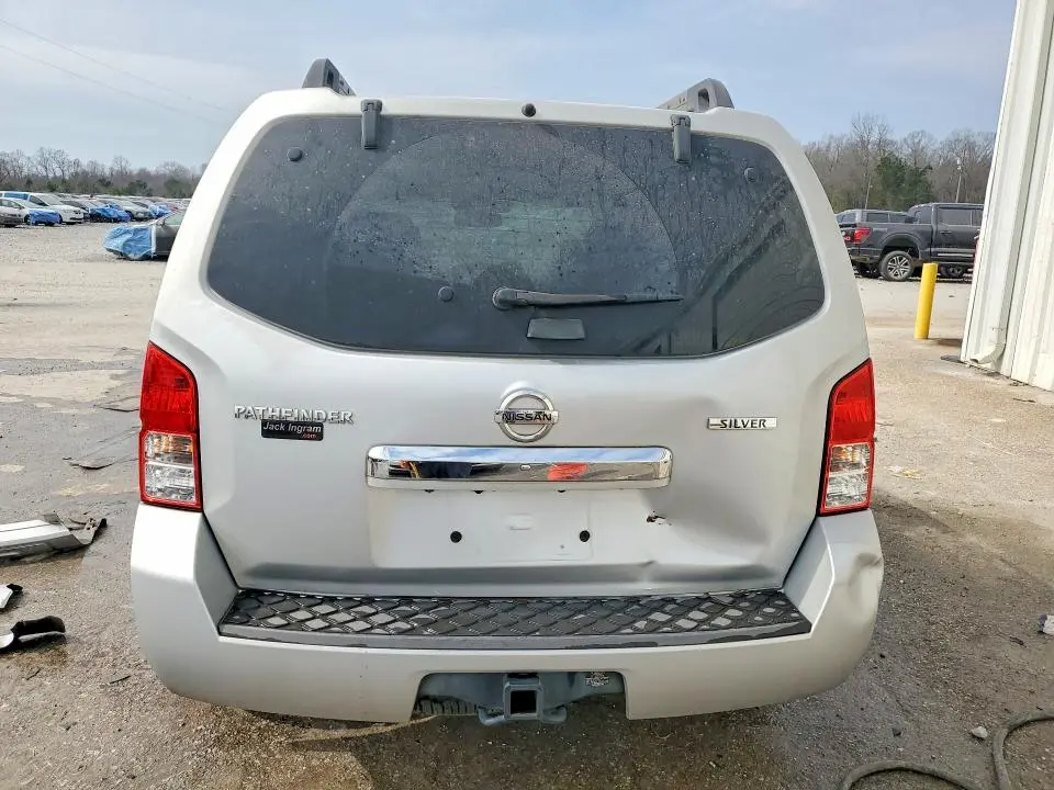 2012 NISSAN PATHFINDER S  