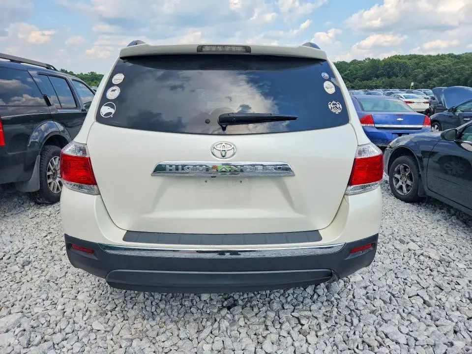 2012 TOYOTA HIGHLANDER BASE  