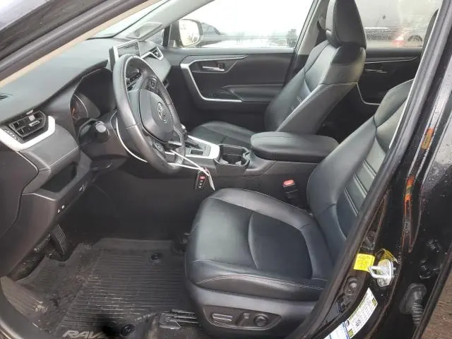 2020 TOYOTA RAV4 XLE PREMIUM  