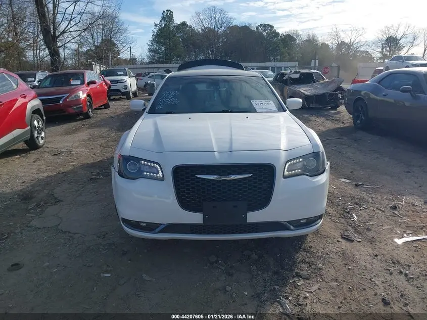 2019 CHRYSLER 300 300S
